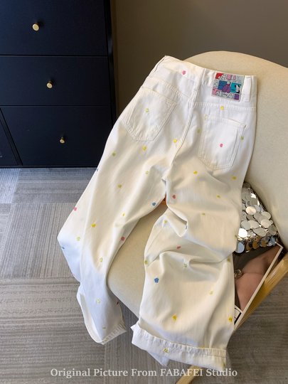 Small Floral Embroidered White Jeans for Women, 2025 Summer Design, Cuffed Straight-Leg Pants, Wide-Leg, Slimming, Floor-Length Pants