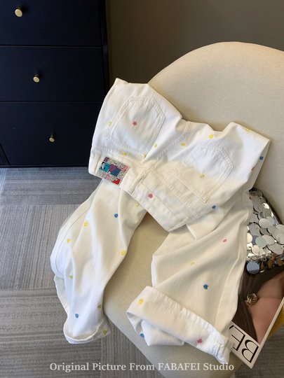 Small Floral Embroidered White Jeans for Women, 2025 Summer Design, Cuffed Straight-Leg Pants, Wide-Leg, Slimming, Floor-Length Pants