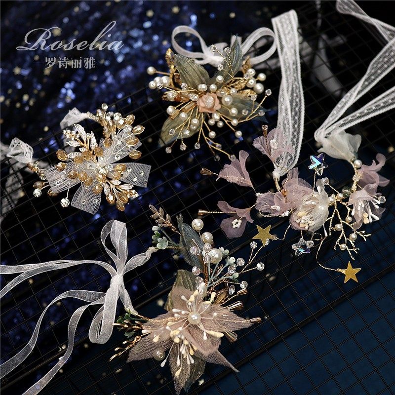High-end wrist flower bridal bridesmaid's sister group hands tied flowers Mori's meritocratic flower lace wedding performance bracelet