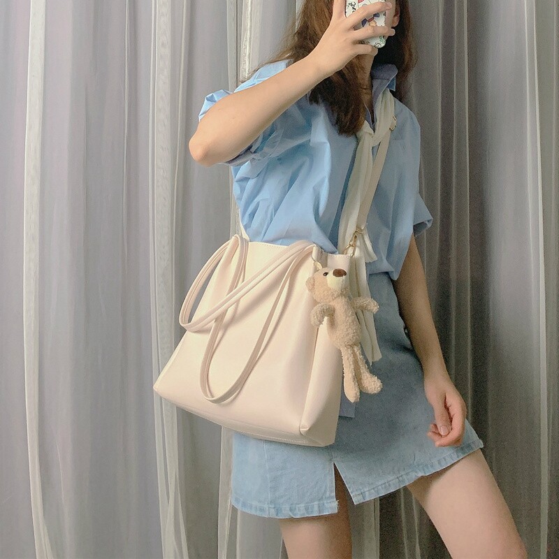 This year's popular bag 2020 new trend small ck net red wild simple messenger large capacity niche design