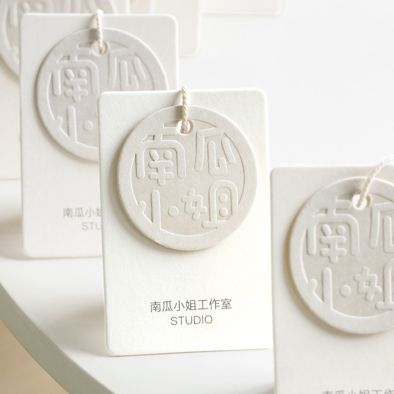 (Gu Bu flagship store) high-end women's clothing tag custom tag custom logo clothing store trademark paper card printing clothes brand price tag production rice fragrance card elevator design listing