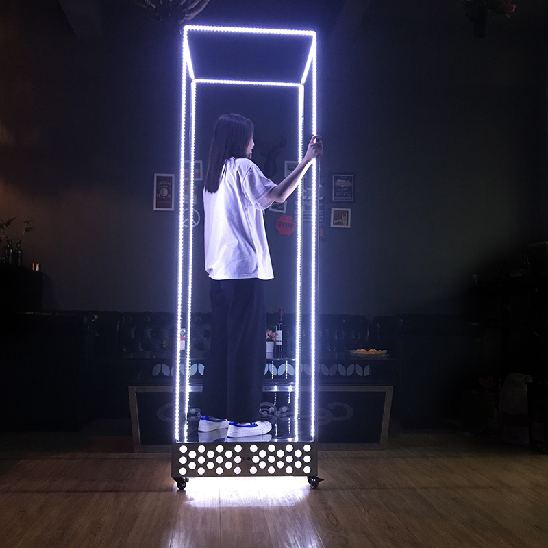 Bar luminous LED stainless steel frame point stage ktv mobile four-dimensional space point jump platform night dance stage frame