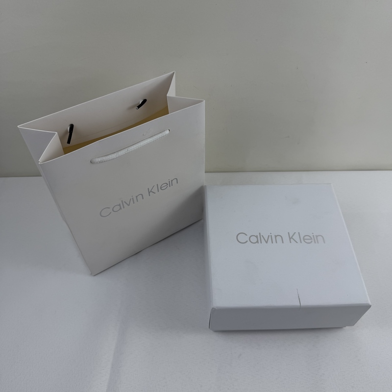 Calvin Klein Paper Box Packaging White Simple Gift Set Box Handbag Suitable for All Seasons