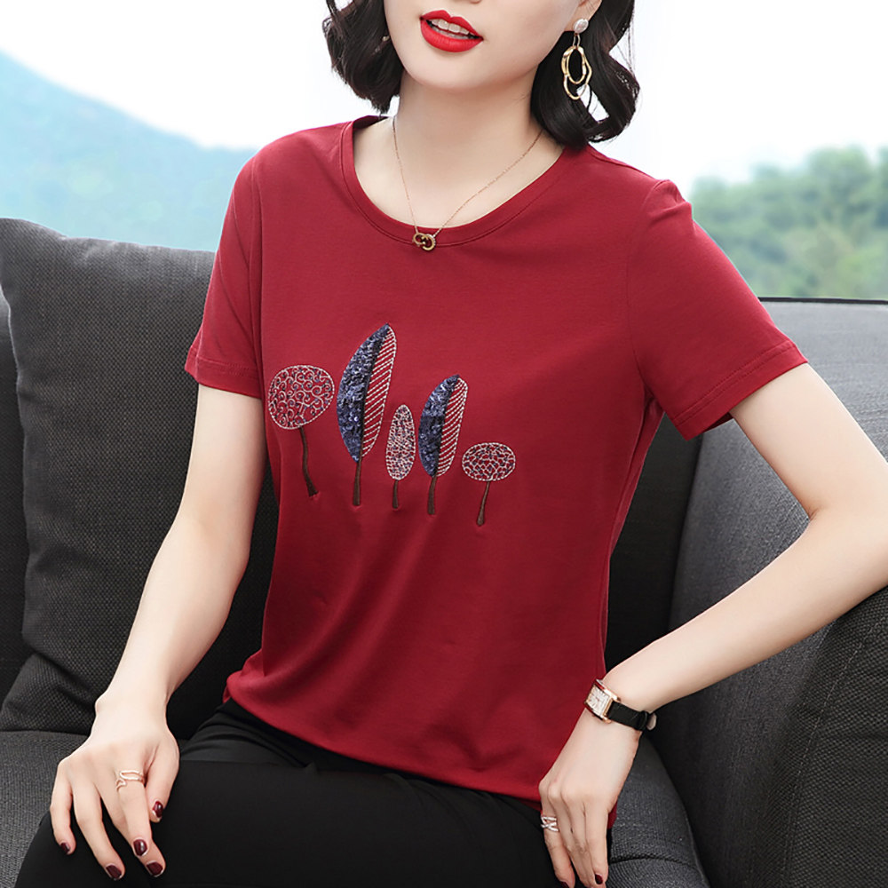 Summer ladies short sleeve cotton t shirt new loose embroidered middle-aged mom loaded with a toilet shirt