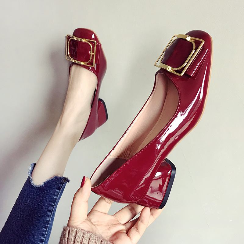 Trendy brand net red single shoes women's 2022 spring and summer new all-match mid-heel square buckle thick high-heeled shoes patent leather shallow mouth small leather shoes
