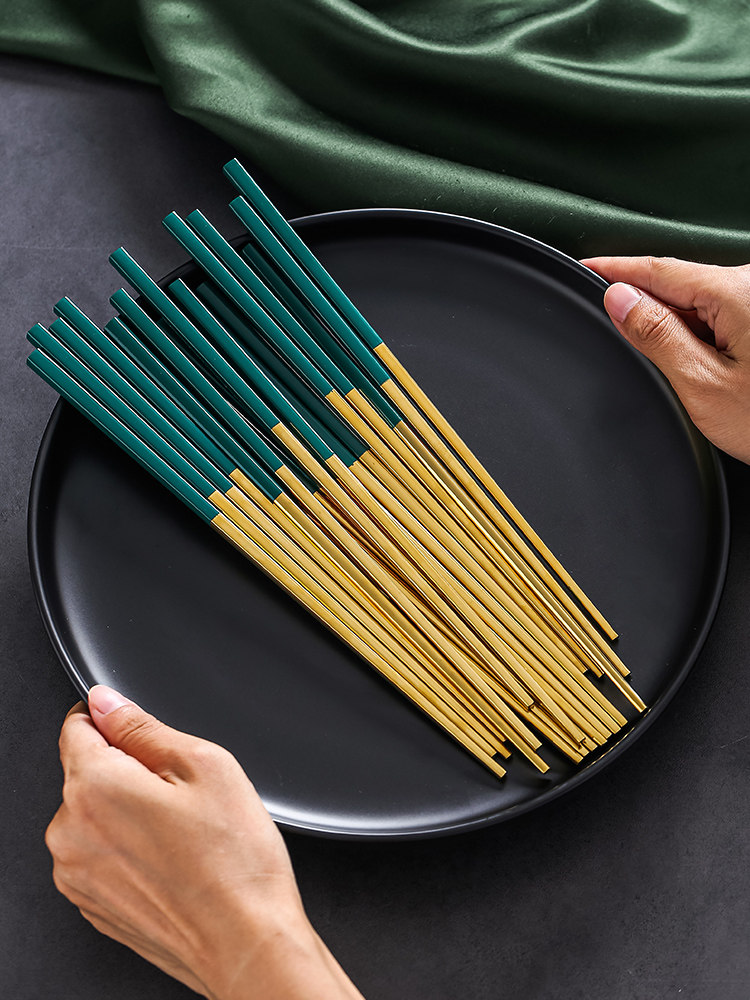 I Ming 304 stainless steel chopsticks high-grade household antibacterial mildew anti-slip 10 pairs of net red high temperature resistant chopsticks group