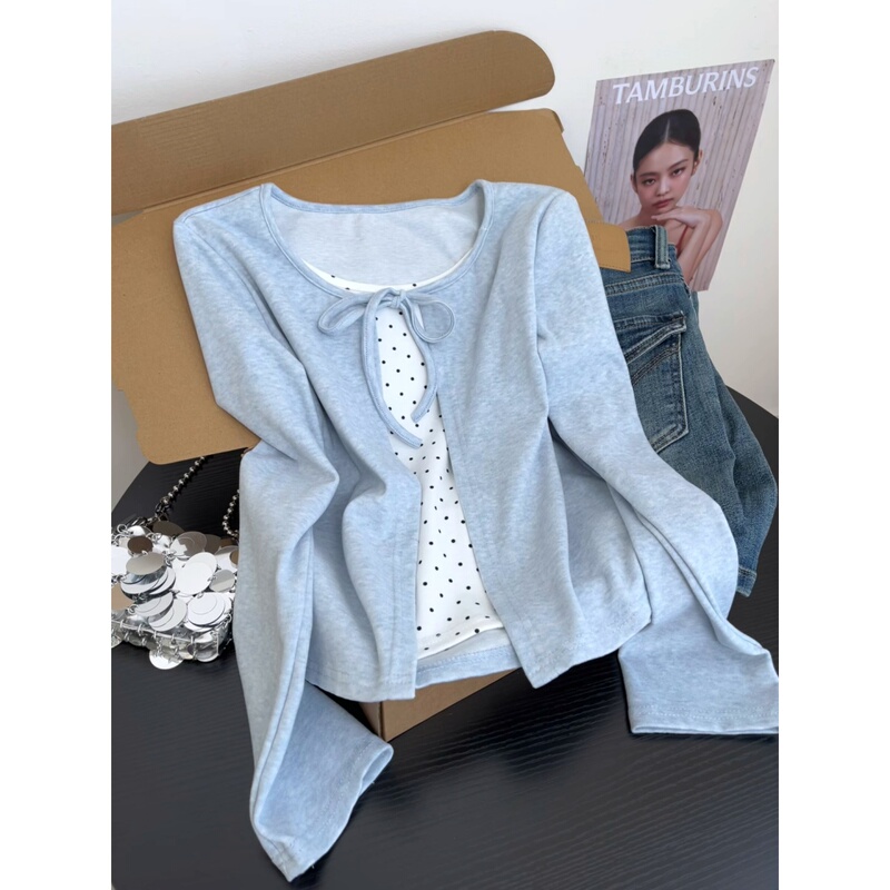 Milky Blue Fake Two-Piece T-Shirt for Women, 2026 Autumn New Style, Slim Fit, Versatile Design, Niche Long-Sleeve Top Milky Blue Fake Two-Piece T-Shirt for Women, 2026 Autumn New Style, Slim Fit, Versatile Design, Niche Long-Sleeve Top