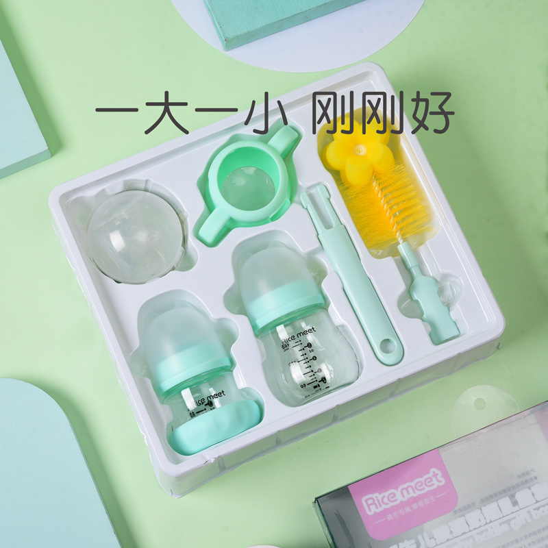 Glass bottle feeding newborn baby with protective sheath spoon anti-flatulled gas gift box beginner baby feeding water for 0-3-6 months