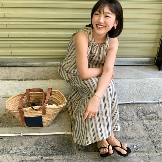 2024新款夏韩版人字拖鞋女平底外穿海边度假夹趾凉拖女大码414243