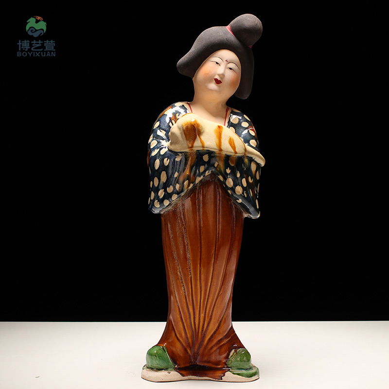 Bo Yixuan Three-Color Lady Holding Object Ceramic Home Decor Antique Shelf Crafts Classical Chinese Style Ornaments Decoration Bo Yixuan Three-Color Lady Holding Object Ceramic Home Decor Antique Shelf Crafts Classical Chinese Style Ornaments Decoration