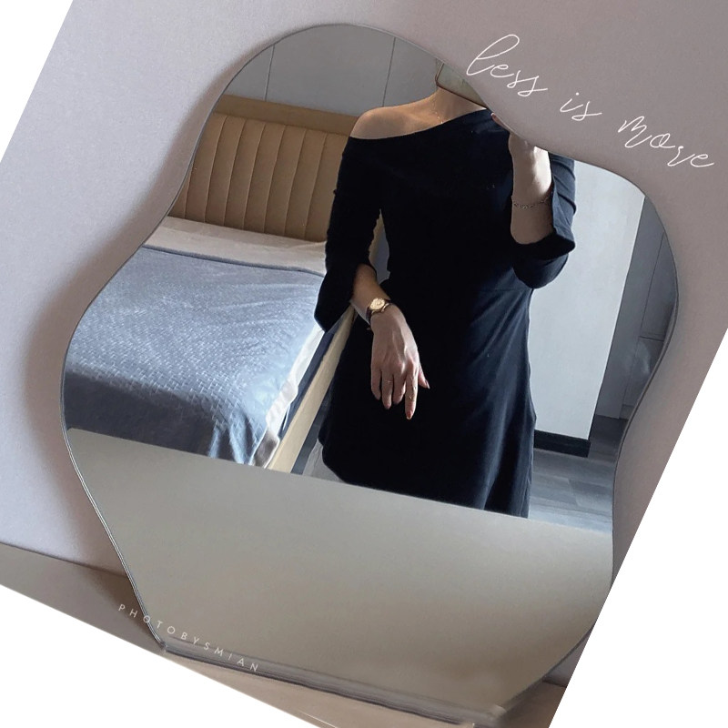 Nordic Cloud Doodle Cosmetic Mirror Bedroom Net Red Desktop Mirror Irregular Decorative Mirror South Korea Blogger Co-Paragraph Photo Mirror