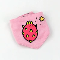 Петух-треугольный фрукт огненного дракона с пиндом