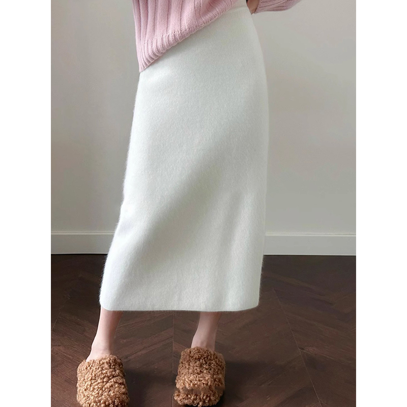 Autumn and Winter Gentle Style Sweater White Knitted Simple Skirt Women's New High-Waisted Slimming Elegant Mid-Length Skirt Autumn and Winter Gentle Style Sweater White Knitted Simple Skirt Women's New High-Waisted Slimming Elegant Mid-Length Skirt