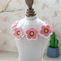 Розовый нагрудник, в цветочек