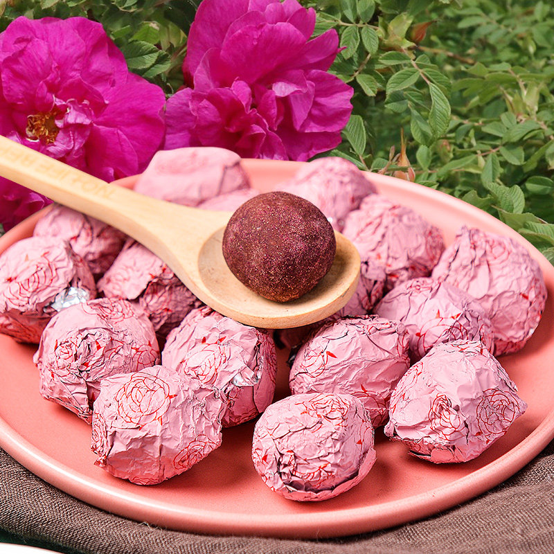 Handmade rose pills to nourish the face, soothe the liver and relieve stagnation