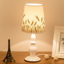  European-style table lamp Bedroom bedside table lamp Creative romantic simple modern night lamp Wedding room warm decoration table lamp