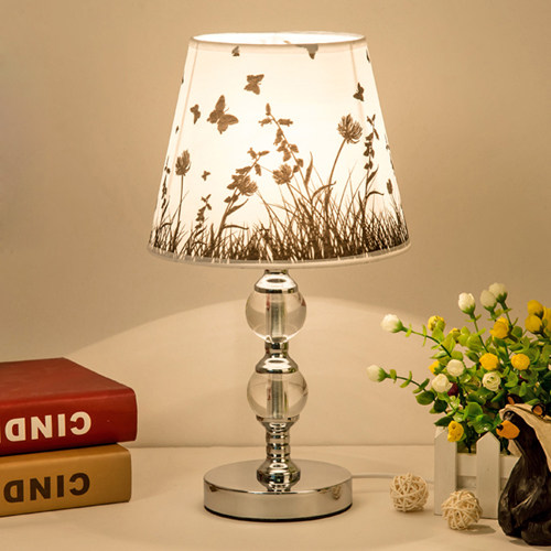 Crystal table lamp bedroom bedside lamp North European and American style modern simple touch warm creative ins girl romance