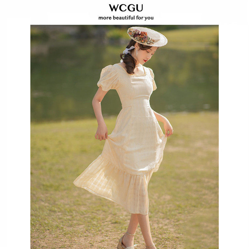 Tanabata date dress Women's summer French retro square collar court style long dress First love sweet fairy skirt Autumn