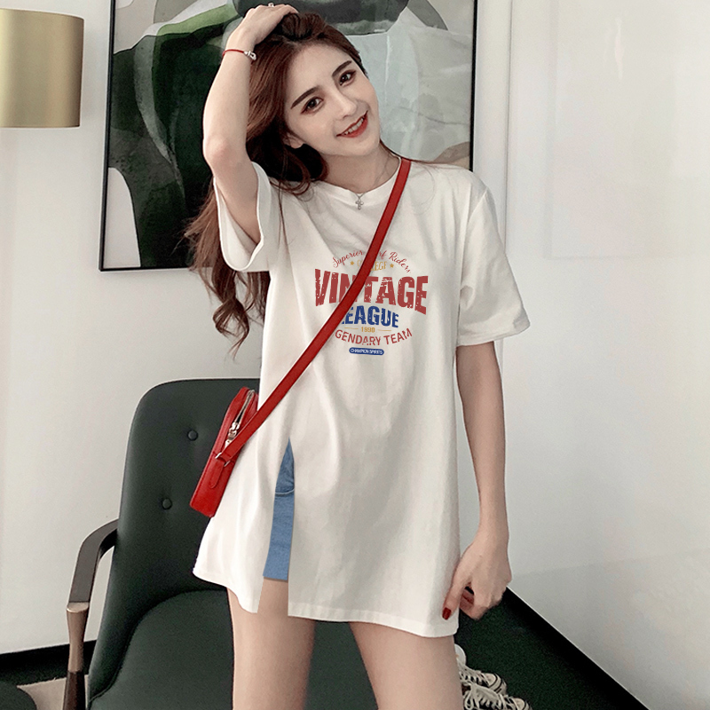 White Slit Mid-Length Short-Sleeve T-Shirt for Women, 2026 Summer New Style, Covers the Hips, Loose Top, Niche Trendy Tee White Slit Mid-Length Short-Sleeve T-Shirt for Women, 2026 Summer New Style, Covers the Hips, Loose Top, Niche Trendy Tee
