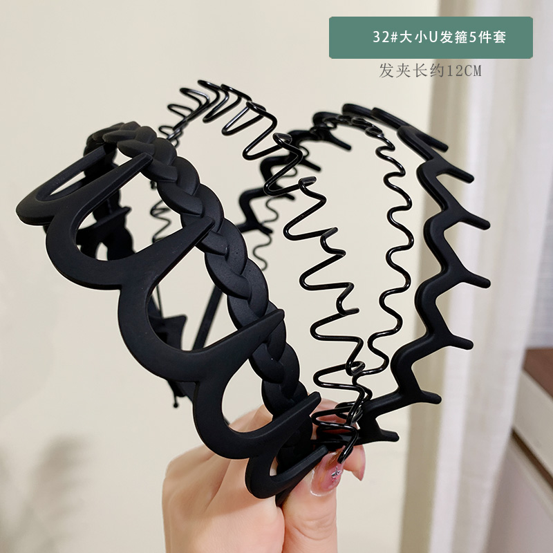 images 24:Smolted black hair hoop In summer, wear a hair card and shredded hair to organize the artifact with tooth pressing hair and decorate the face hoop
