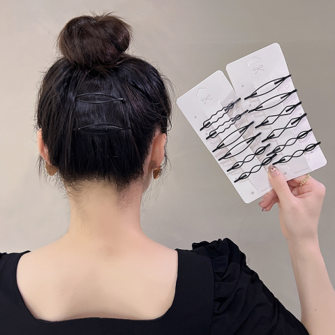 Black hairpin female summer side with a clip of broken hair clip and a scarless hair card top clip