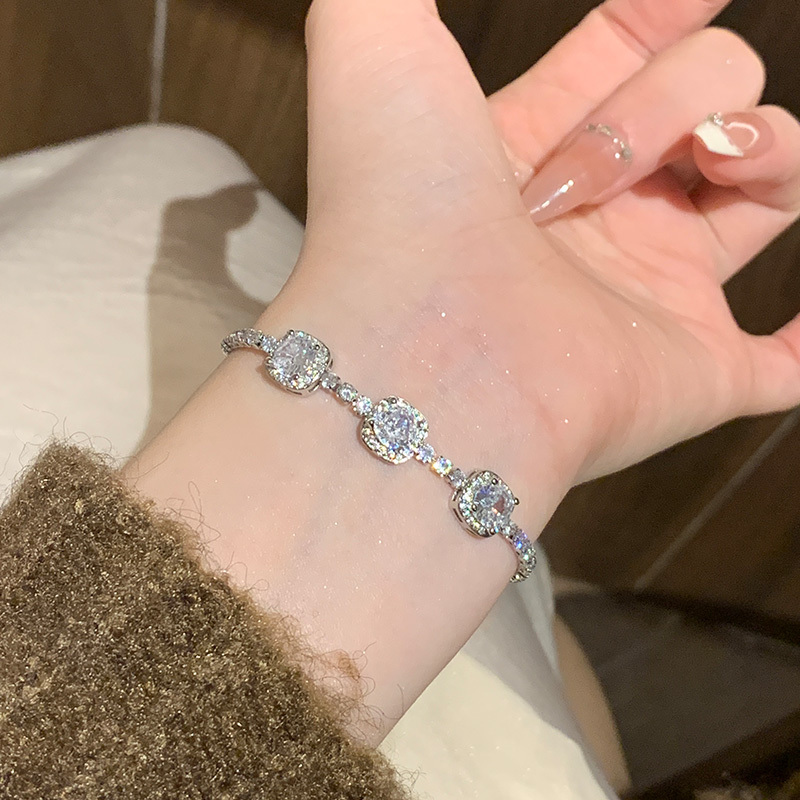 Sugar Cube Zircon Bracelet for Women 2025 New Pull-Out Bracelet Friendship Bracelet Light Luxury Niche Exquisite Bracelet Jewelry