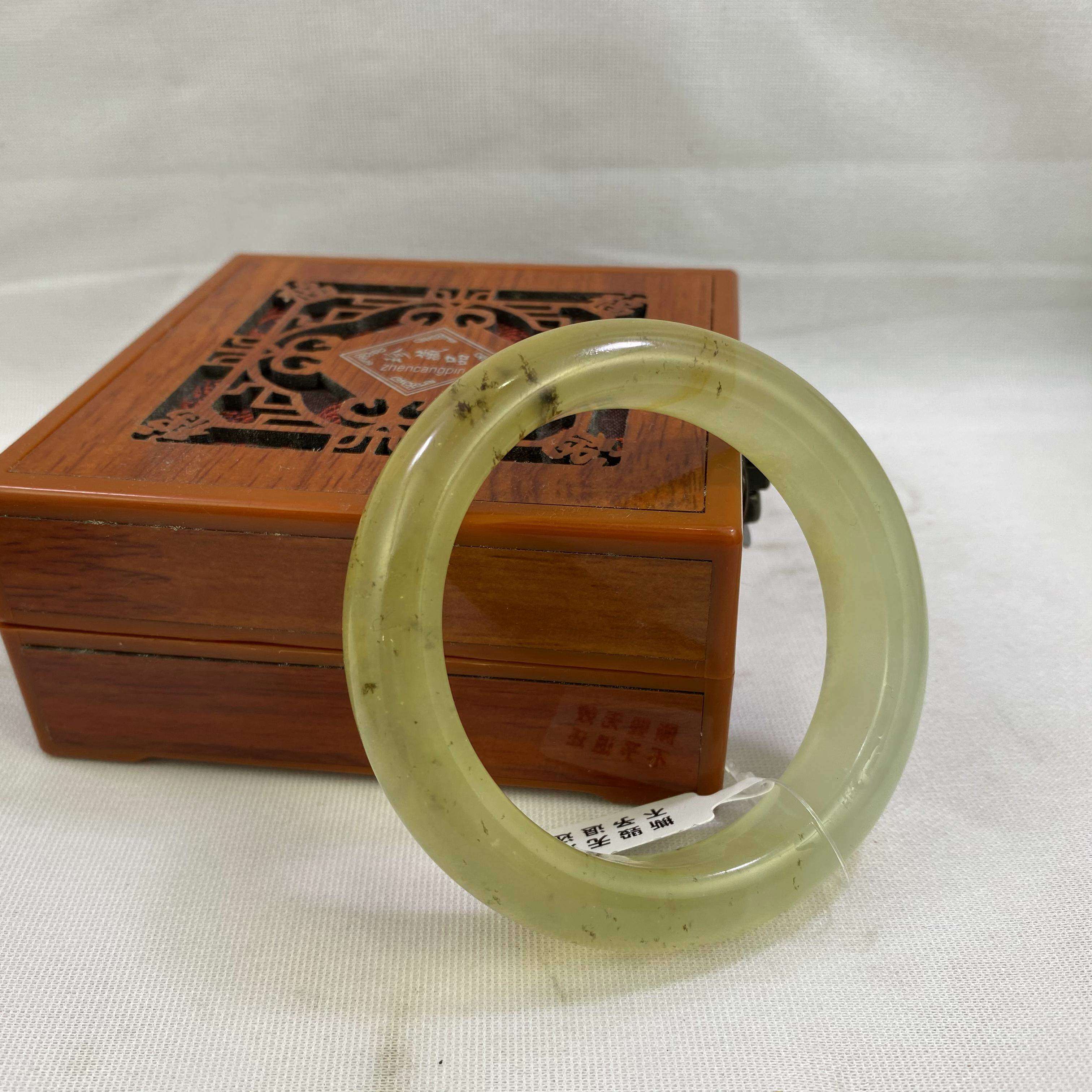 Meiqi special natural Xiuyu bracelet tremolite Jia Cui Tianqing frozen flower jade old jade 180 bracelet fine l Liaoyang red