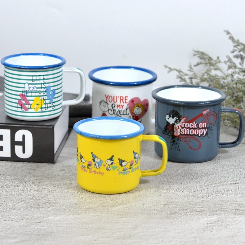 Cute, cute, thickened and not rotten Snoopy cartoon cup creative children's size mug iron enamel cup