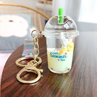 Летний желтый банановый молоко чай