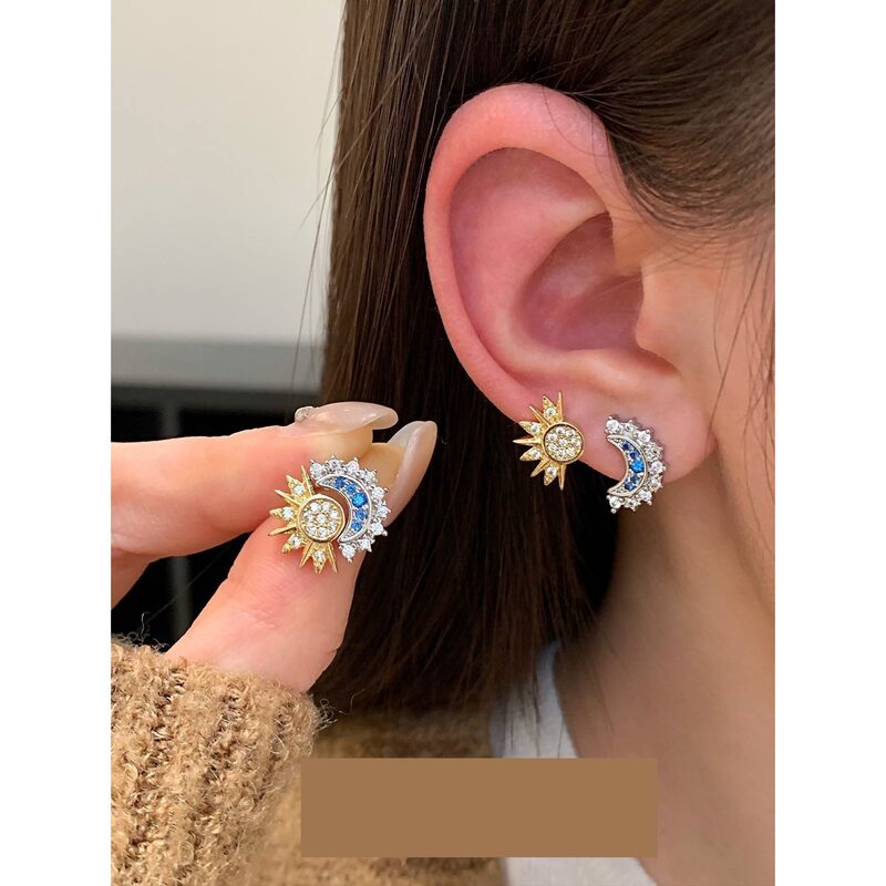 Second-Hand Full Diamond Sun and Moon Earrings for Women, Niche Design, Irregular Couple Rings, Valentine's Day Gift