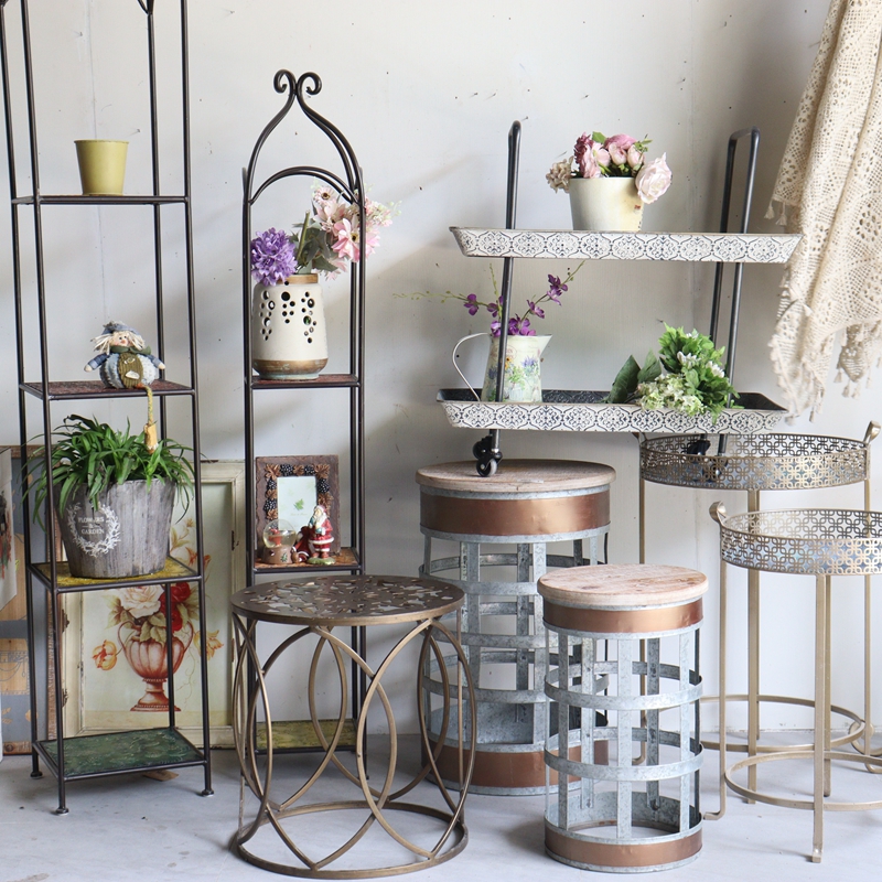 Large collection of orphans American retro wrought iron solid wood table coffee table flower stand home shelf rack coffee round table