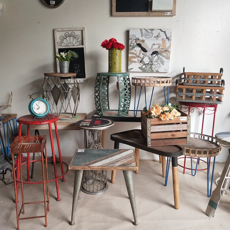 Solitary tassel collection European and American retro folk Cebu creative soft decoration solid wood iron art flower shelf tea table Xuanguan table and chairs stool-Taobao