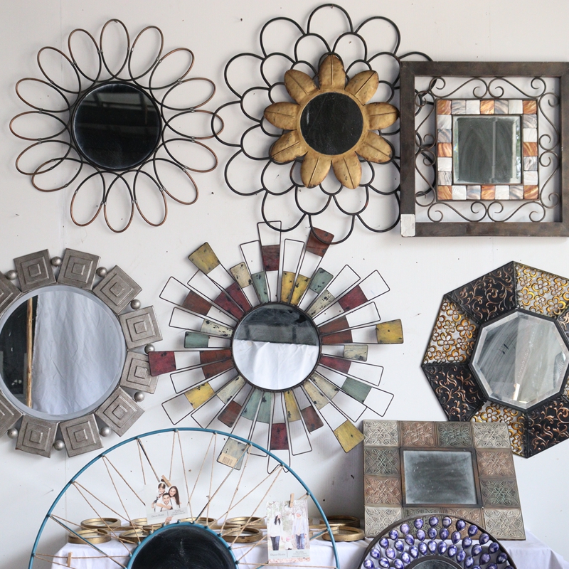 Nordic country style home decoration retro old solid wood wrought iron dressing mirror hanging mirror makeup mirror