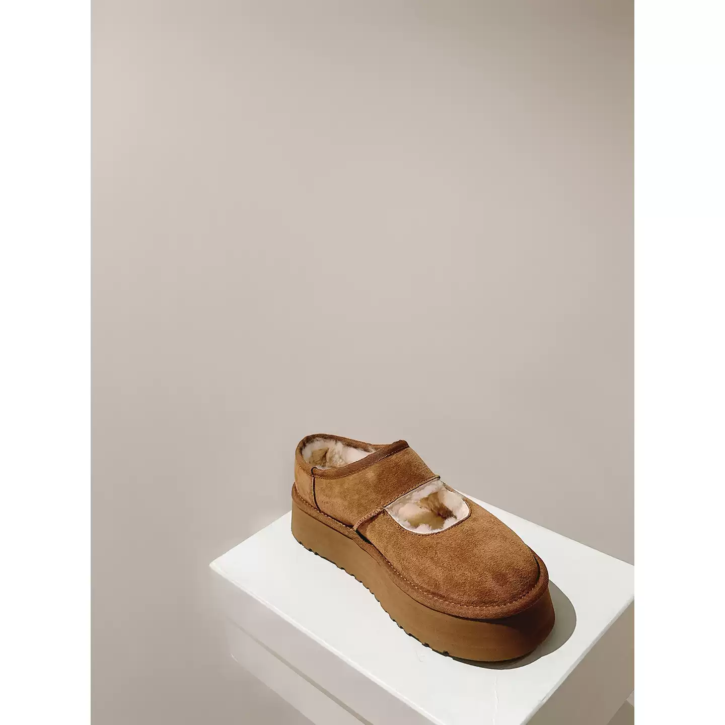 Australian lamb wool, snow boots