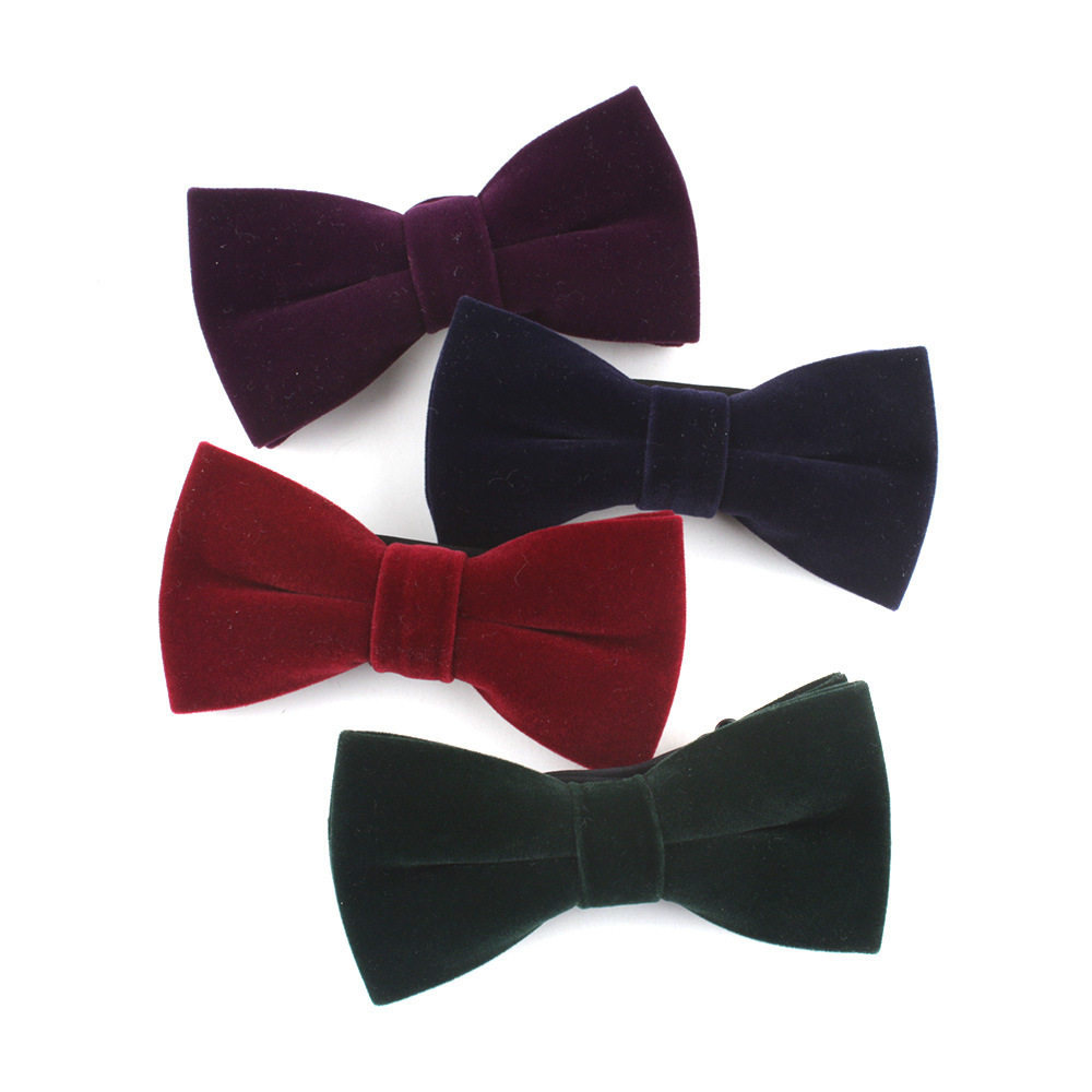 Velvet bow tie men's tuxedo, plush velvet bow tie for banquets and parties, high-end feel.