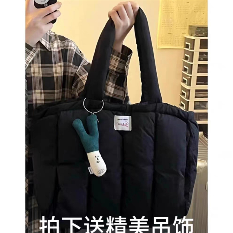 Bags for Women 2026 New Fashion Niche Commuter Handbag Shoulder Computer Bag down Cloud Tote Bag Large Capacity Bags for Women 2026 New Fashion Niche Commuter Handbag Shoulder Computer Bag down Cloud Tote Bag Large Capacity
