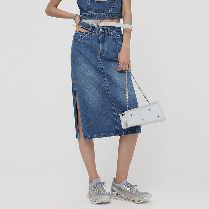 DNT Korean fire line of sight can't stop the mud and eyes closed to the waist and fire D sign side open fork denim half body dress