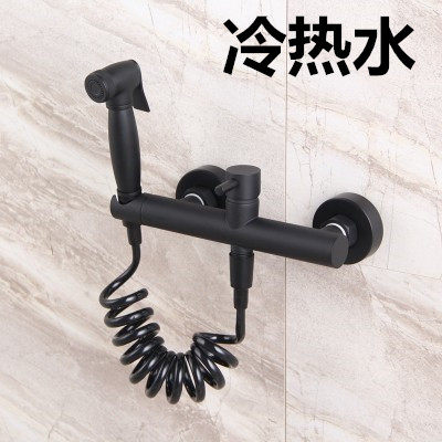 Bathroom toilet brush spray gun set supercharged toilet shower hot and cold water bidet bidet shower spray faucet