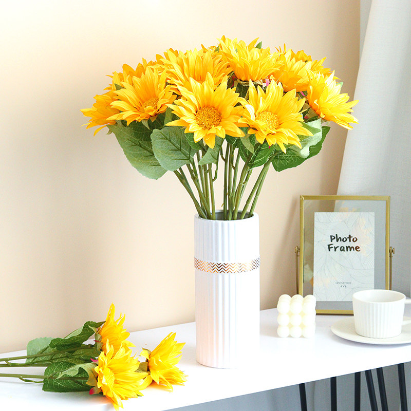 Sunflower emulated floral bouquet handmade with fake flower livingroom decorated TV cabinet table flower arrangement for small sunflowers