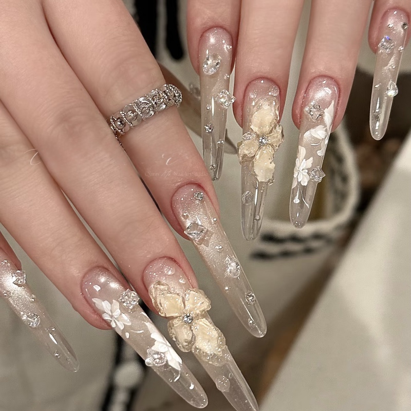 Btfg Pure Handmade Nail Art with Crystal Carving, Butterfly Glass Beads, Ethereal White Water-Like High-End Nail Design