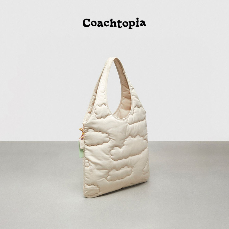 [New Year's Gift] Coachtopia/Coach City Loop Quilted Cloud Tote Bag
