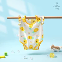 Желтый рукав ананаса