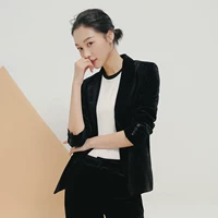 Высокий черный [вверху] [02 модели 762]