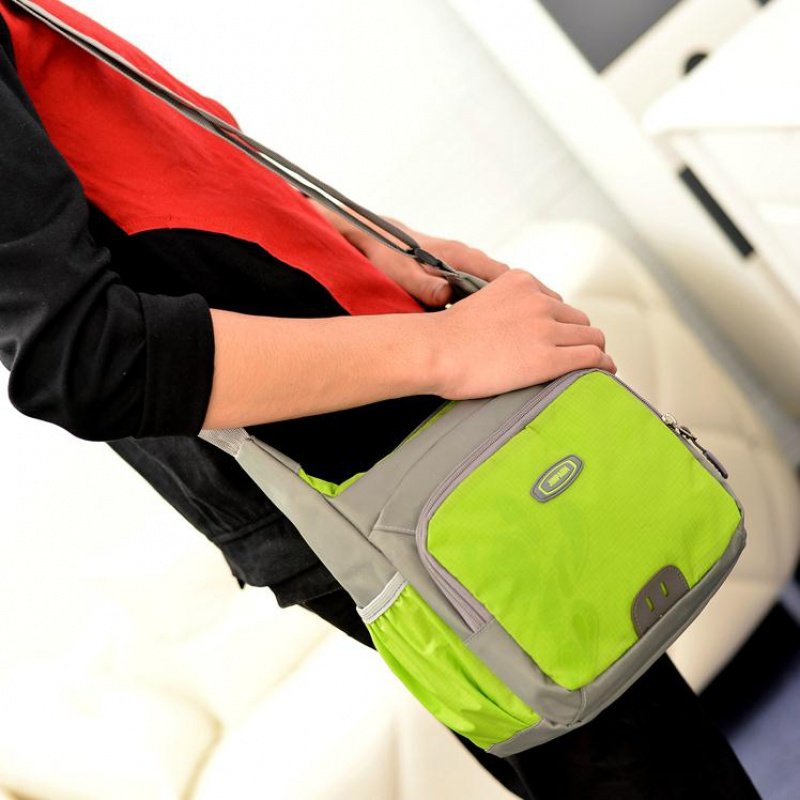 New sports shoulder cross-body casual backpack travel Korean version of the hipster women's bag nylon canvas men's small bag