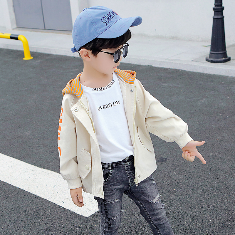 Boys coat spring and autumn style 2022 new children's clothes fashionable little boy windbreaker trendy baby autumn clothes Korean version