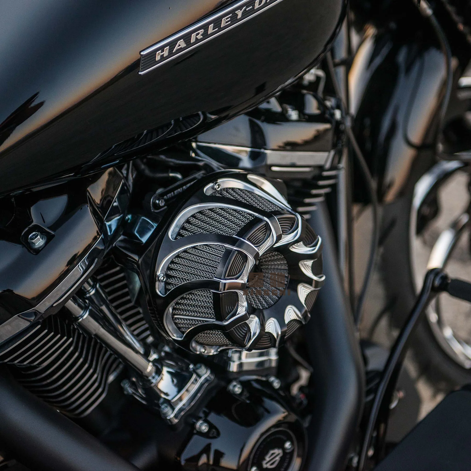 ハーレーアスリート883X48グライドロードキングソフテイルファットボーイダイナファットキングに適合する改造エアフィルターエレメント