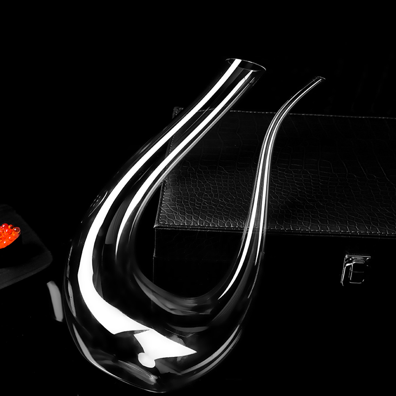 Lead-free high-end crystal harp wake winemaker swan U-shaped wine glass Alien Wine Tabler