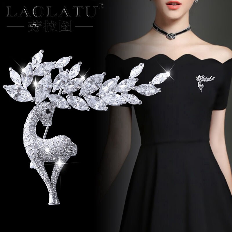 Laura figure deer brooch female niche personality temperament atmosphere high-end luxury pin buckle design sense a deer has you