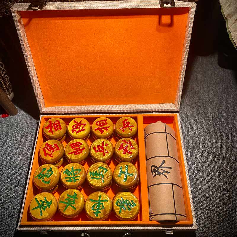 Chinese gold-nanwood chess folding high-end high-end red acid branches of purple sandwood custom children mini