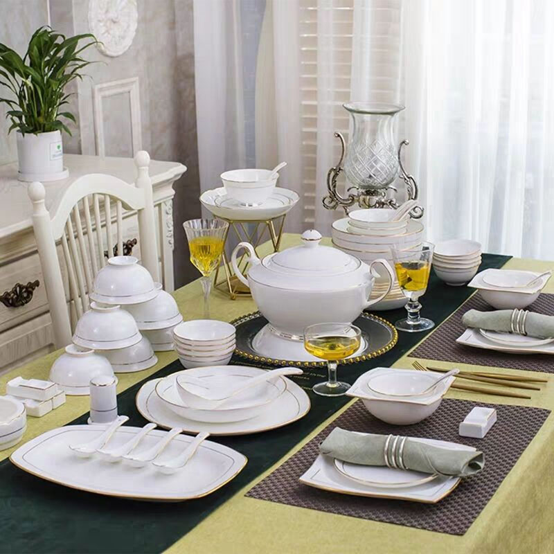 Jingdezhen ceramic bowls suit combined cutlery set of cutlery sets bowls trays Home European style high-end dishes lavish European style bone porcelain